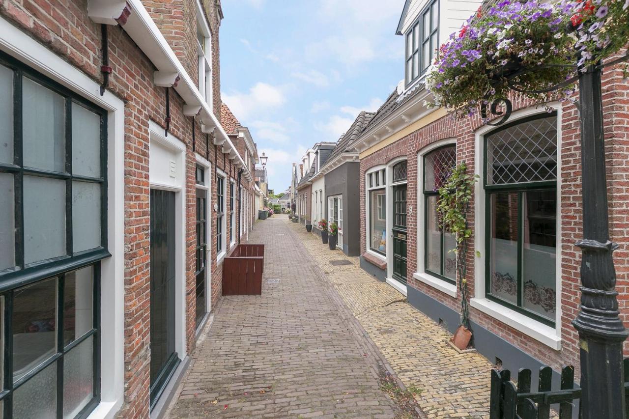 Knus Vertoeven In Een Historisch Pand In Grou. Dış mekan fotoğraf
